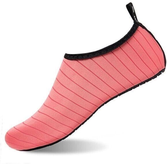Lily Women’s Aqua Shoes Socks sz L Coral NEW # bag E​​​ - Picture 1 of 6